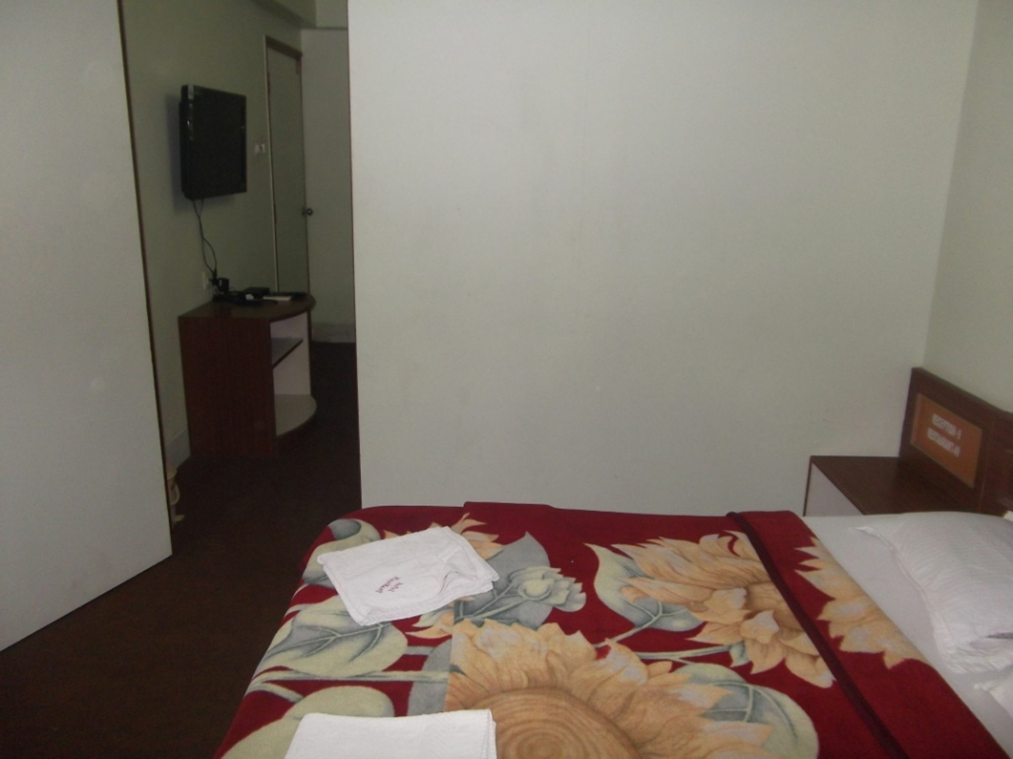Ravikant Hotel 3*