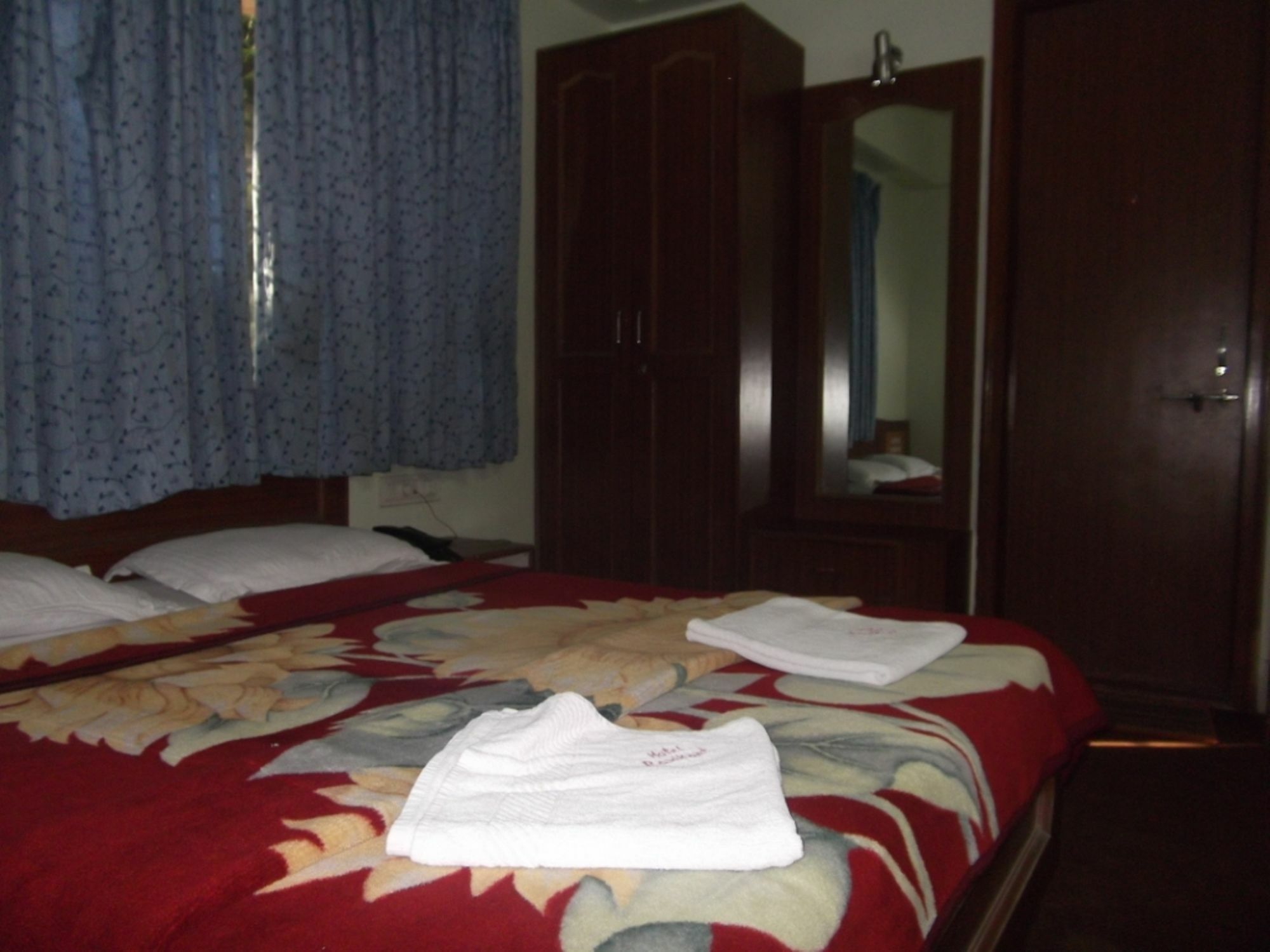 Ravikant Hotel Pune